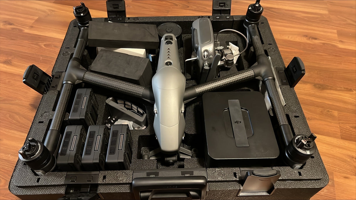 DJI DJI Inspire 2 + DJI Zenmuse X5S & Accessories